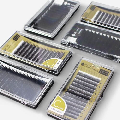 Assortment of BL lashes trays